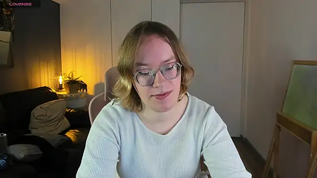 Amanda Butlerr online show from May 13, 12:11 pm