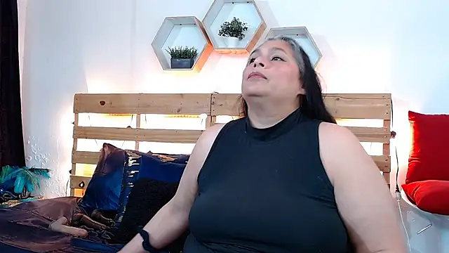 sheila reeves2772 online show from October 24, 4:25 pm