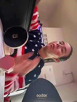 TessaCooper1 online show from May 29, 9:24 pm