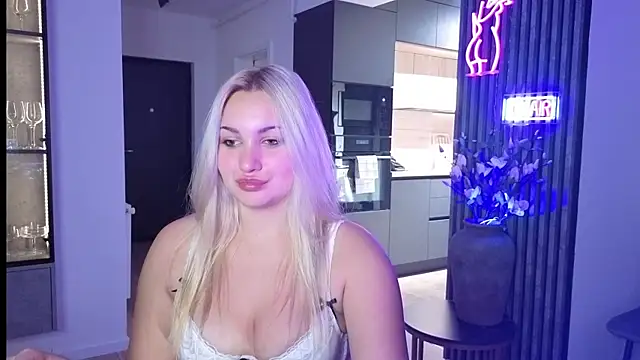 Snapshot of adrelaxina chatting on October 16, 7:16 pm adrelaxina online show from October 16, 7:16 pm