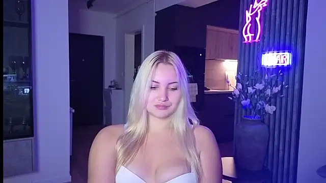 Snapshot of adrelaxina chatting on October 17, 7:17 pm adrelaxina online show from October 17, 7:17 pm