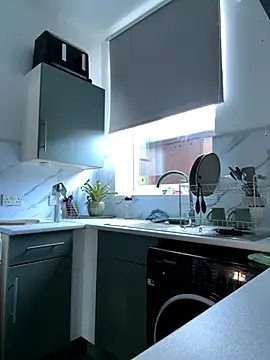 AlyssaAngell online show from November 25, 11:12 am