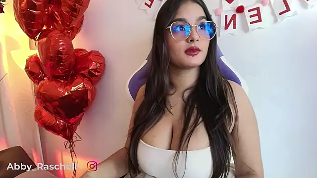 Abby Raschell online show from February 15, 5:32 am