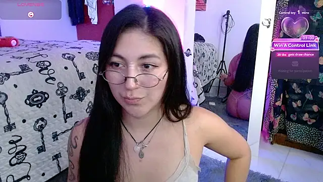 lilitth777 online show from February 28, 9:58 pm