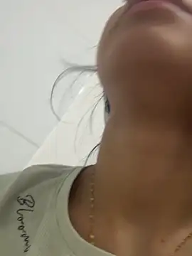 Snapshot of Victoria_alson chatting on October 16, 3:03 pm Victoria alson online show from October 16, 3:03 pm