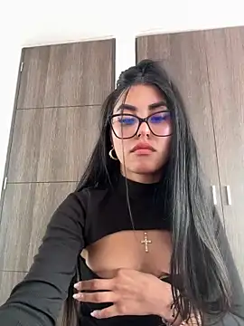 Snapshot of Victoria_alson chatting on October 7, 3:27 pm Victoria alson online show from October 7, 3:27 pm
