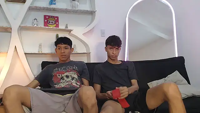 BEAUTY BOYS1 online show from October 3, 7:46 am