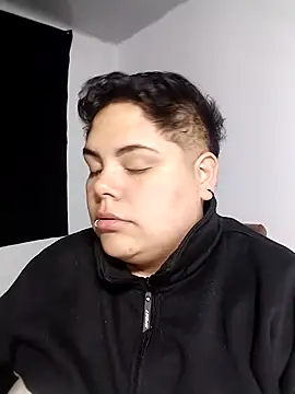 Hailey Curvy online show from February 7, 11:14 am