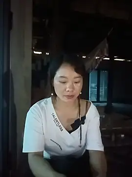 milo123-xx online show from July 10, 9:54 am