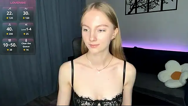 BrightAnnie online show from October 30, 5:25 pm