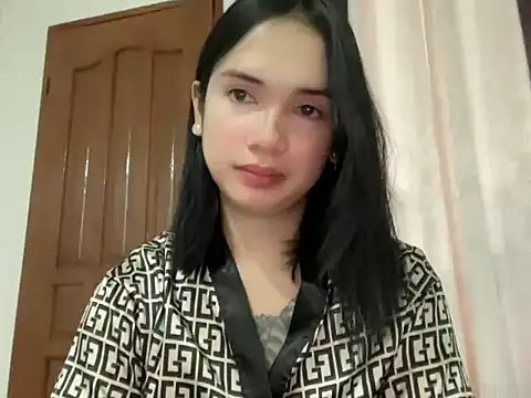 Sweet Hannahx online show from July 21, 11:05 pm