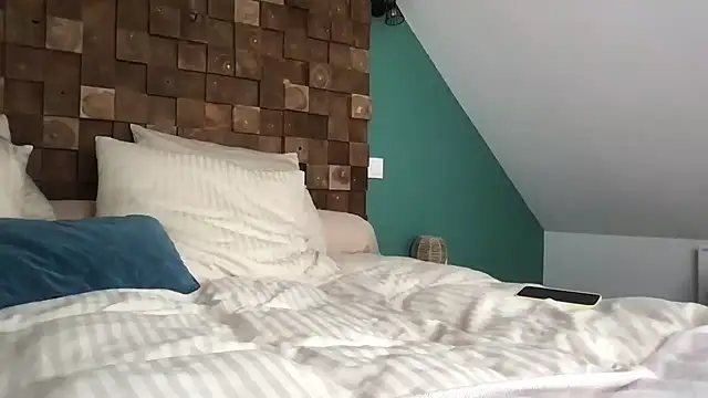 AmyStone   online show from February 20, 10:28 am