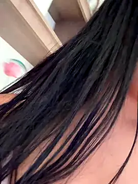 Lu090  online show from October 17, 3:26 pm