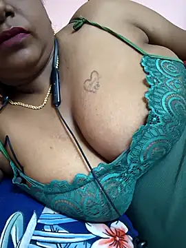 bakyasree143 online show from February 1, 8:07 pm