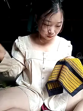 Snapshot of Anan_lovely chatting on October 15, 1:30 am Anan lovely online show from October 15, 1:30 am