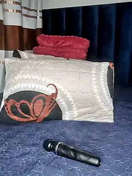 Calamalized online show from December 22, 1:53 am