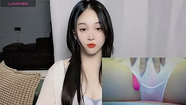 Snapshot of woaiqinqin chatting on October 8, 5:06 pm woaiqinqin online show from October 8, 5:06 pm