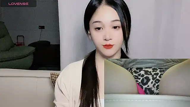 Snapshot of woaiqinqin chatting on September 27, 4:03 pm woaiqinqin online show from September 27, 4:03 pm