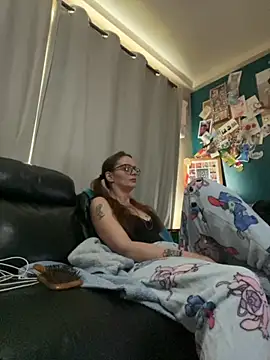 kittykatbean online show from November 24, 9:00 am