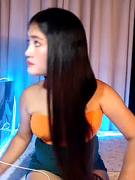 Naughtyalina2 online show from September 10, 12:10 am