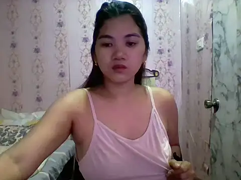 Snapshot of Rosette0516 chatting on October 2, 12:15 am Rosette0516 online show from October 2, 12:15 am