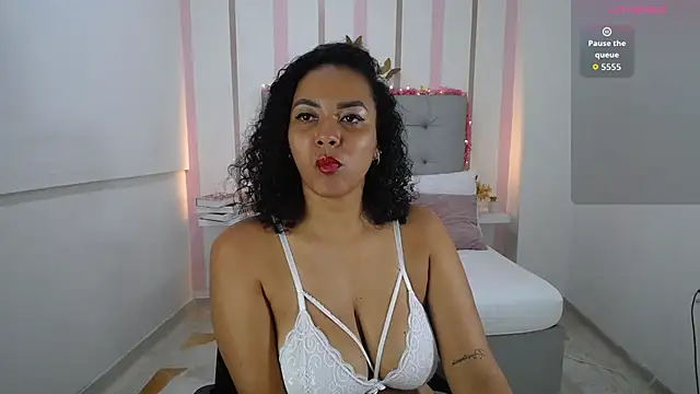 Snapshot of Lorena_Brown69 chatting on October 8, 11:53 pm Lorena Brown69 online show from October 8, 11:53 pm