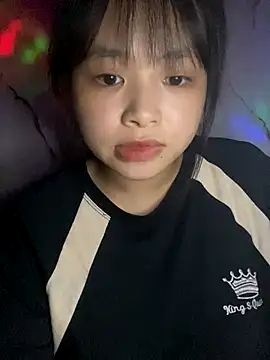 Snapshot of candy___123 chatting on October 4, 2:43 pm candy 123 online show from October 4, 2:43 pm