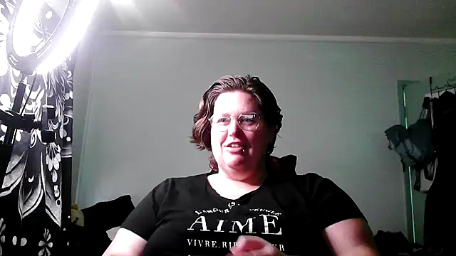 AngelDiamond online show from September 25, 1:15 am