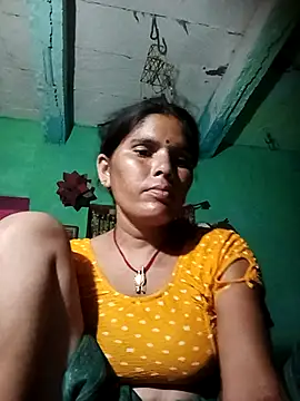 Snapshot of Sexy_queeny chatting on September 11, 3:01 pm Sexy queeny online show from September 11, 3:01 pm