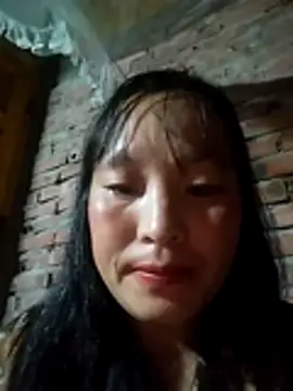 miss-su online show from November 14, 5:24 pm