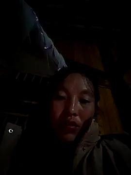 miss-su online show from November 16, 6:41 pm