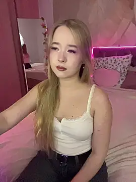 MellisaLanee online show from October 17, 5:05 pm