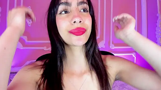 aitana johns online show from September 23, 12:14 pm