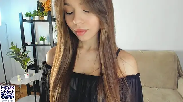 BlurryWish online show from November 11, 8:22 am