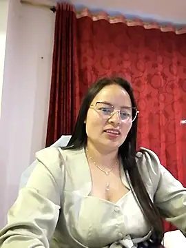 Snapshot of Daliz_Leon chatting on October 12, 2:58 am Daliz Leon online show from October 12, 2:58 am