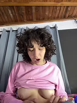 TeensNews18 online show from February 22, 11:33 am