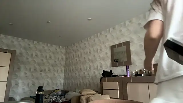 Snapshot of CarylWeatherholtz chatting on September 23, 3:10 pm CarylWeatherholtz online show from September 23, 3:10 pm