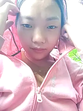 Snapshot of Ananine chatting on October 19, 8:38 am Ananine online show from October 19, 8:38 am