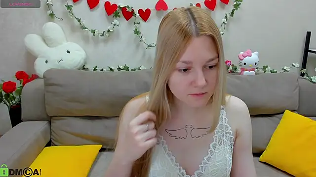 Sylvia Ortiz online show from March 5, 1:12 am