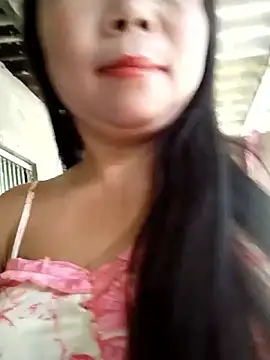 Snapshot of lusy-00 chatting on September 20, 5:39 am lusy-00 online show from September 20, 5:39 am