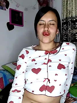 Queen Ashly online show from June 11, 1:05 am