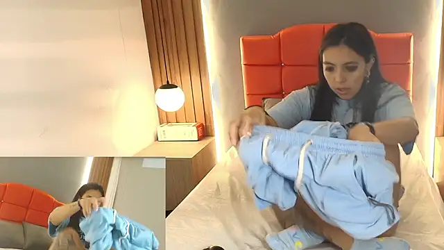 LiaMonroee  online show from February 23, 12:15 pm