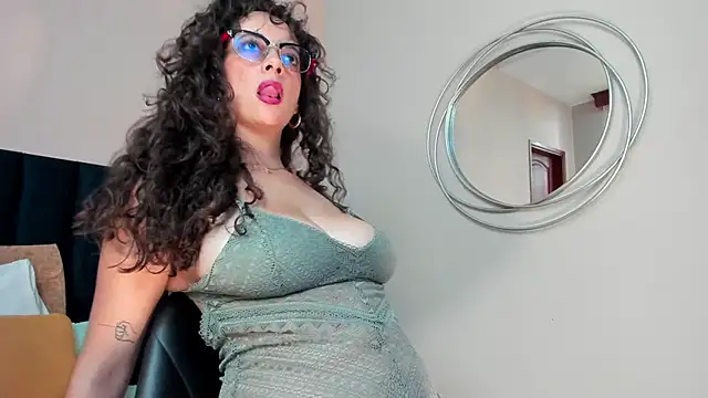 AmaraYasbel online show from January 16, 6:26 pm