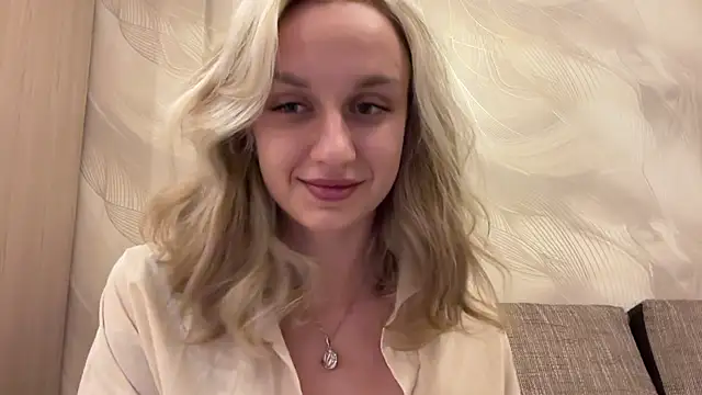 AdeleEverhart online show from November 29, 6:12 pm