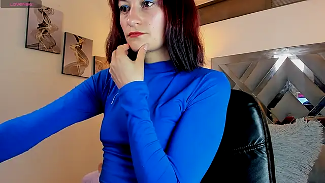 Snapshot of Candy_Hott7 chatting on October 6, 8:13 pm Candy Hott7 online show from October 6, 8:13 pm