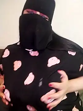 lilyan12 online show from August 4, 3:34 am