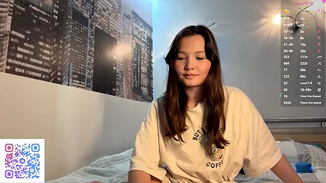 Snapshot of KiraVelvet chatting on September 23, 7:06 am KiraVelvet online show from September 23, 7:06 am