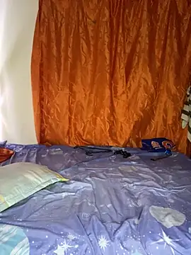 Nezuko-uWux online show from October 18, 6:27 am