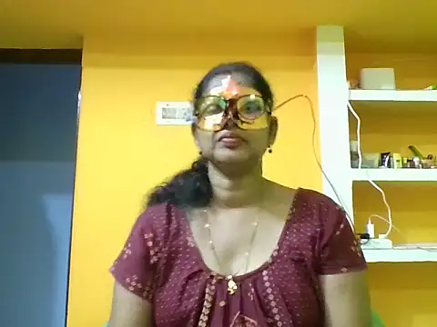 Snapshot of kavya1 chatting on September 14, 3:10 pm kavya1 online show from September 14, 3:10 pm
