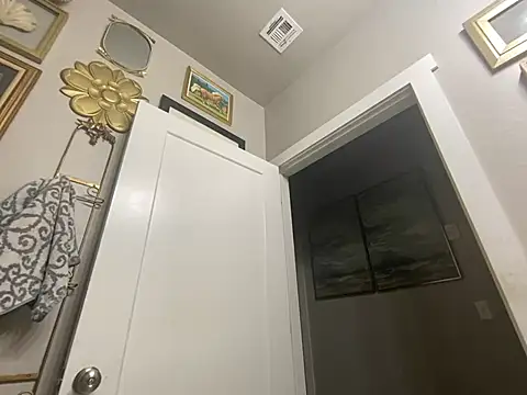 princesslivv online show from July 8, 2:14 am